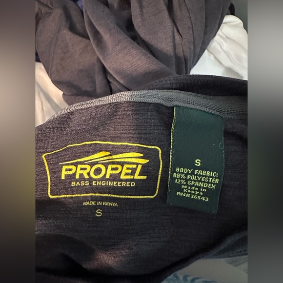 Propel Bass Engineered Long Sleeve Gray Performance Shirt Men’s S - Picture 3 of 4